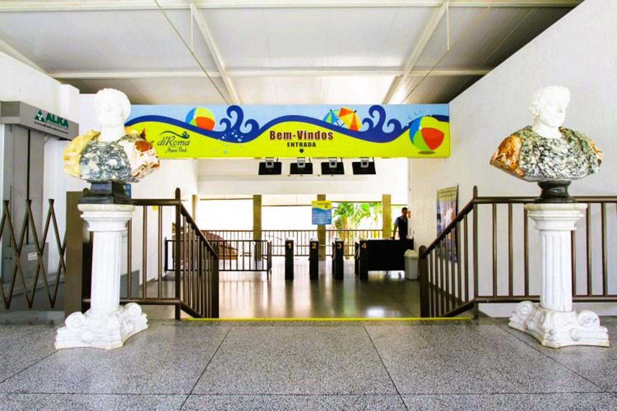 كلدس نوفاس Piazza Diroma - Cortesia Park Diroma, Splash E Slide المظهر الخارجي الصورة